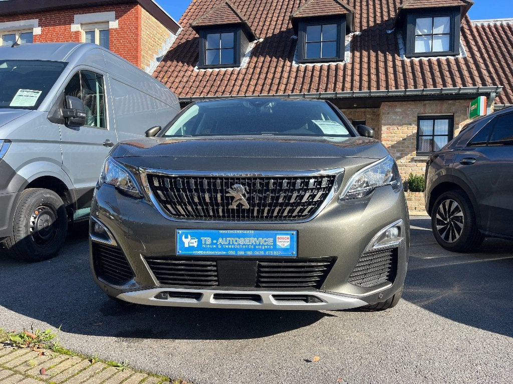 PEUGEOT 3008 Automaat 1,5 Diesel 2020, Auto's, Stof, 4 cilinders, Verwarmde buitenspiegels, https://public.car-pass.be/vhr/2b077242-6fa0-411c-aba3-26b0ad8454e8