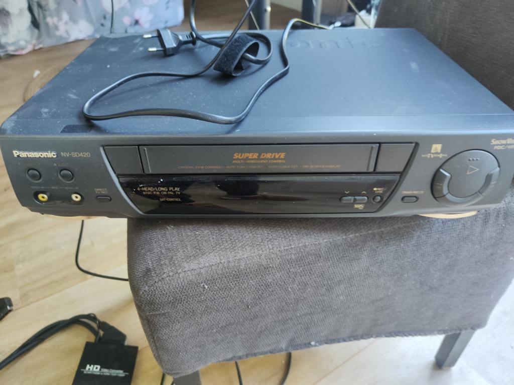 Magnétoscope Panasonic Super Drive NV-SD420 en bon état géné, Enlèvement