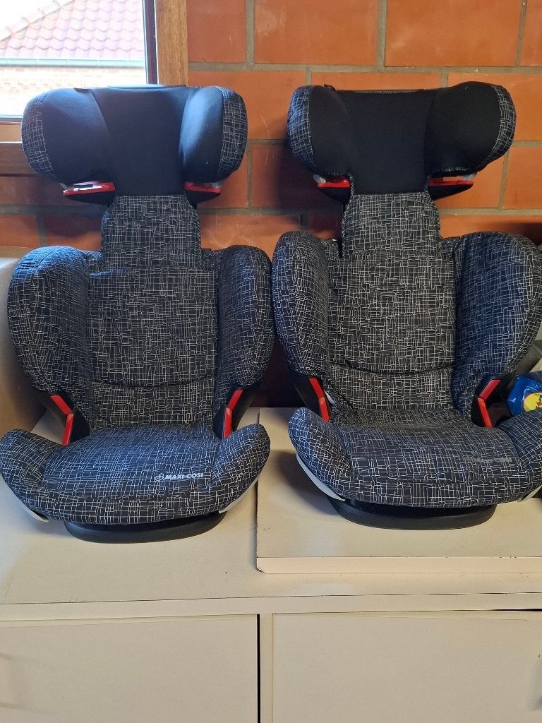 2 autostoelen maxi cosi rodifix met airprotect, Ceinture de sécurité, Comme neuf, 9 à 36 kg, Enlèvement