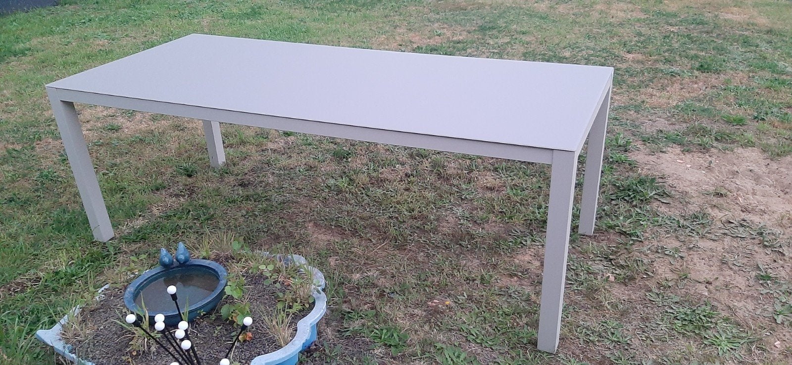Tuintafel voor zes personen, Ophalen