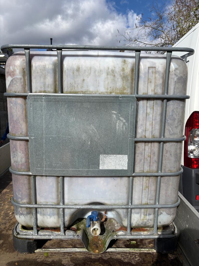 Baril de récupération d’eau de pluie 1000L, 150 litres ou plus, Enlèvement, Utilisé, Avec robinet
