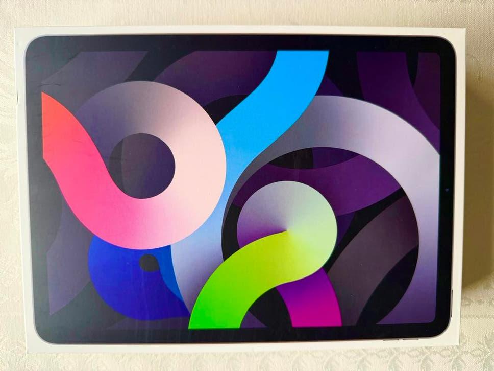 Apple iPad Air (4de generatie) met beschermcase, Ophalen, Apple iPad Air, Zo goed als nieuw, Grijs
