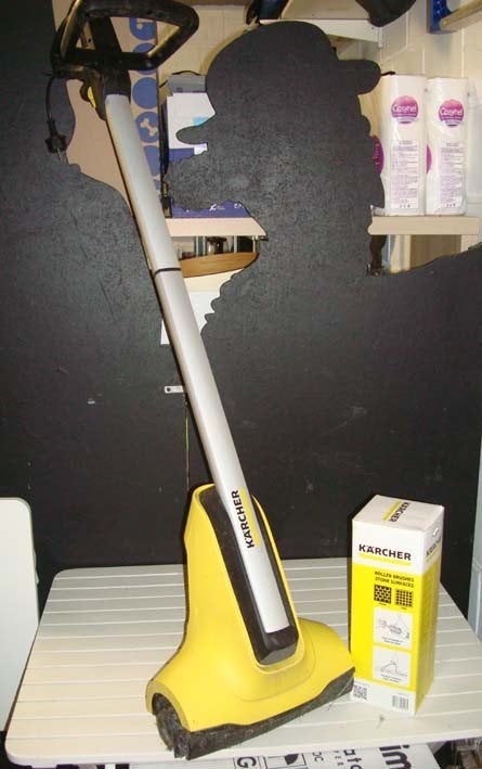 KARCHER NETTOYEUR DE TERRASSE, Enlèvement, Comme neuf, Électrique, Kärcher