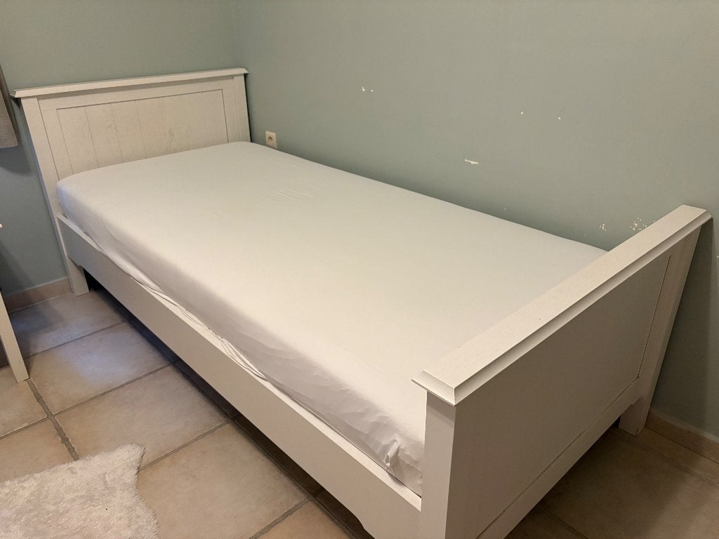 Wit massief houten 1 persoonsbed, Ophalen, Gebruikt, 90 cm, Eenpersoons
