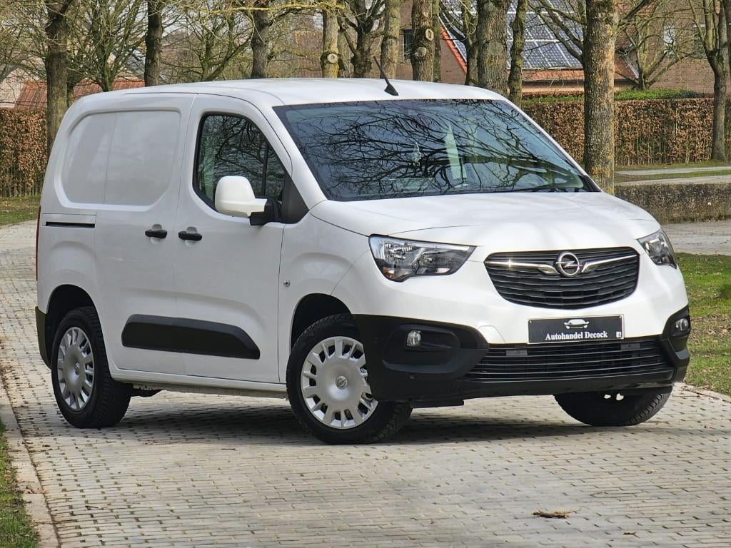 Opel combo 1.5 diesel | BTW | ZETEL STUURVERWARMING, Auto's, Bestelwagens en Lichte vracht, Voorwielaandrijving, Stof, Wit, Bedrijf