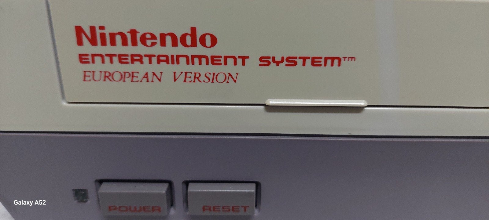 version européenne de la console Nintendo NES, Enlèvement ou Envoi, Utilisé, Avec 2 manettes