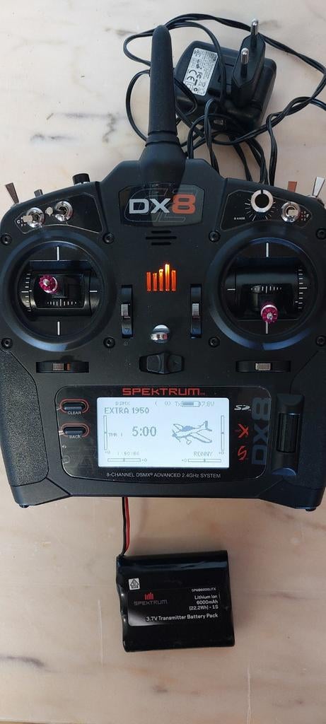 Spektrum DX8 G2 met extra batterij van 6000Mah, Ophalen