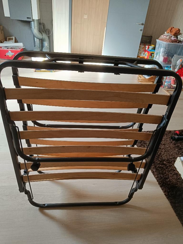 Plooibed / logeerbed, Ophalen, Overige materialen, Zo goed als nieuw, 80 cm
