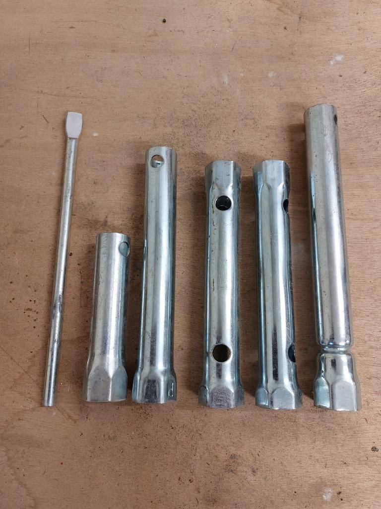 set buissleutels (pijpsleutels) met T-stang, Doe-het-zelf en Bouw, Ophalen