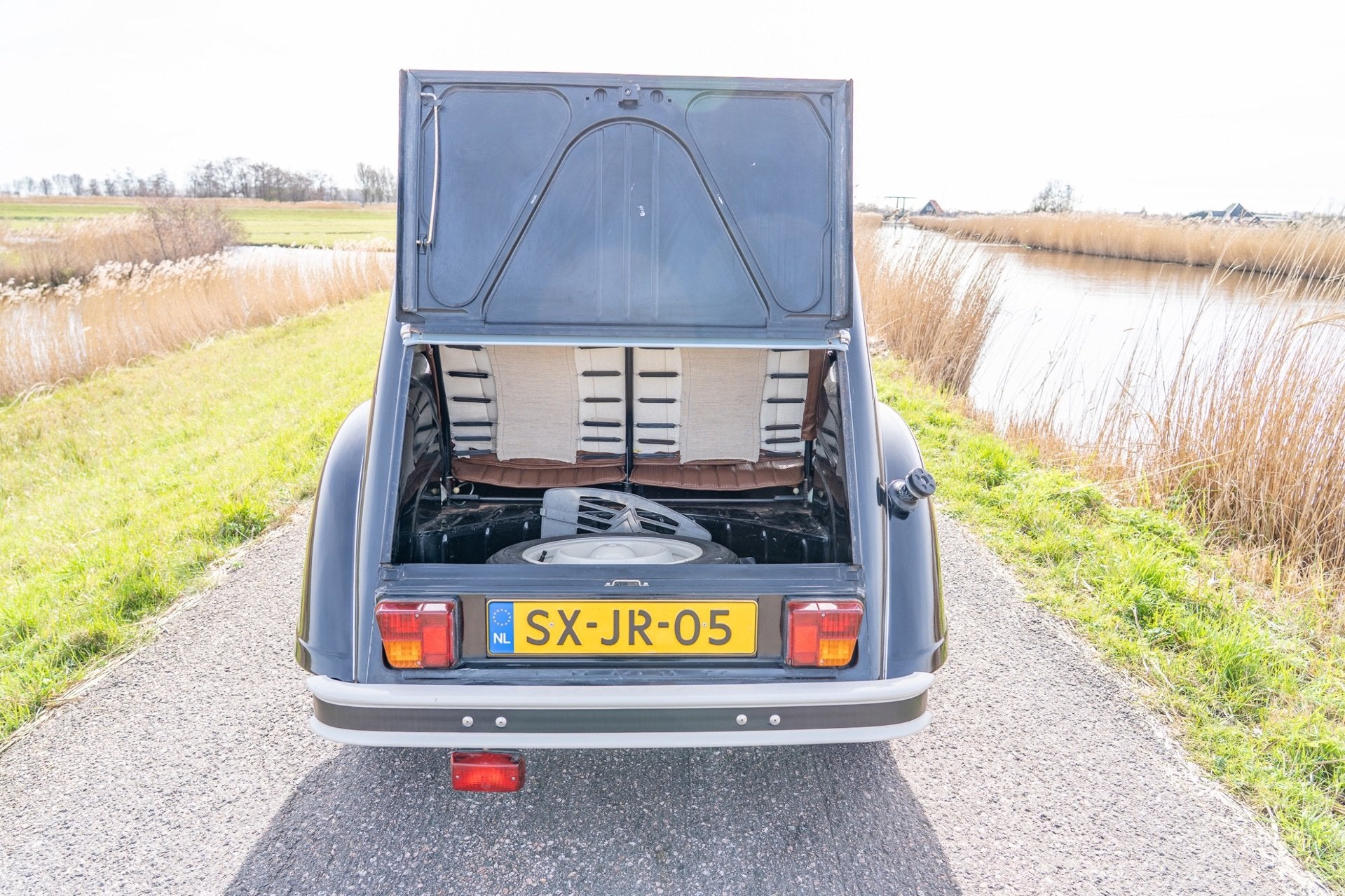 Citroen 2 CV 6 Special, foto 5