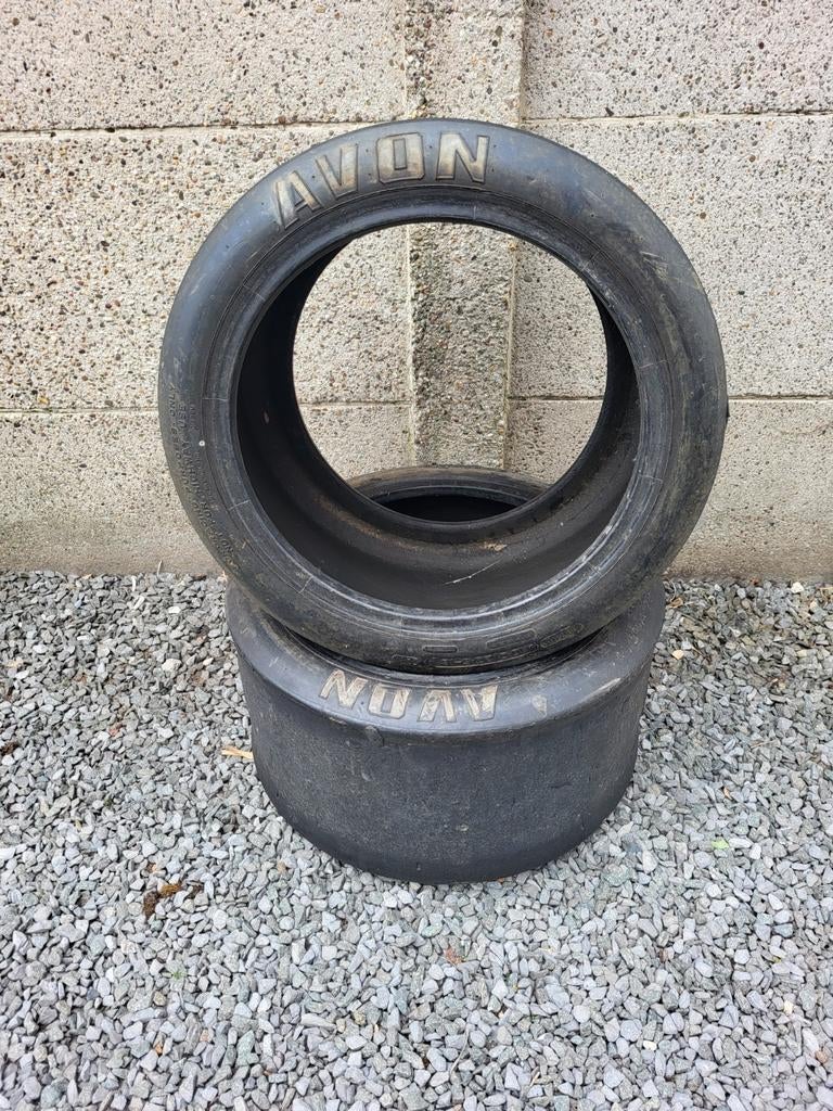 Avon slick banden van BMW M1 procar, Ophalen, Band(en)