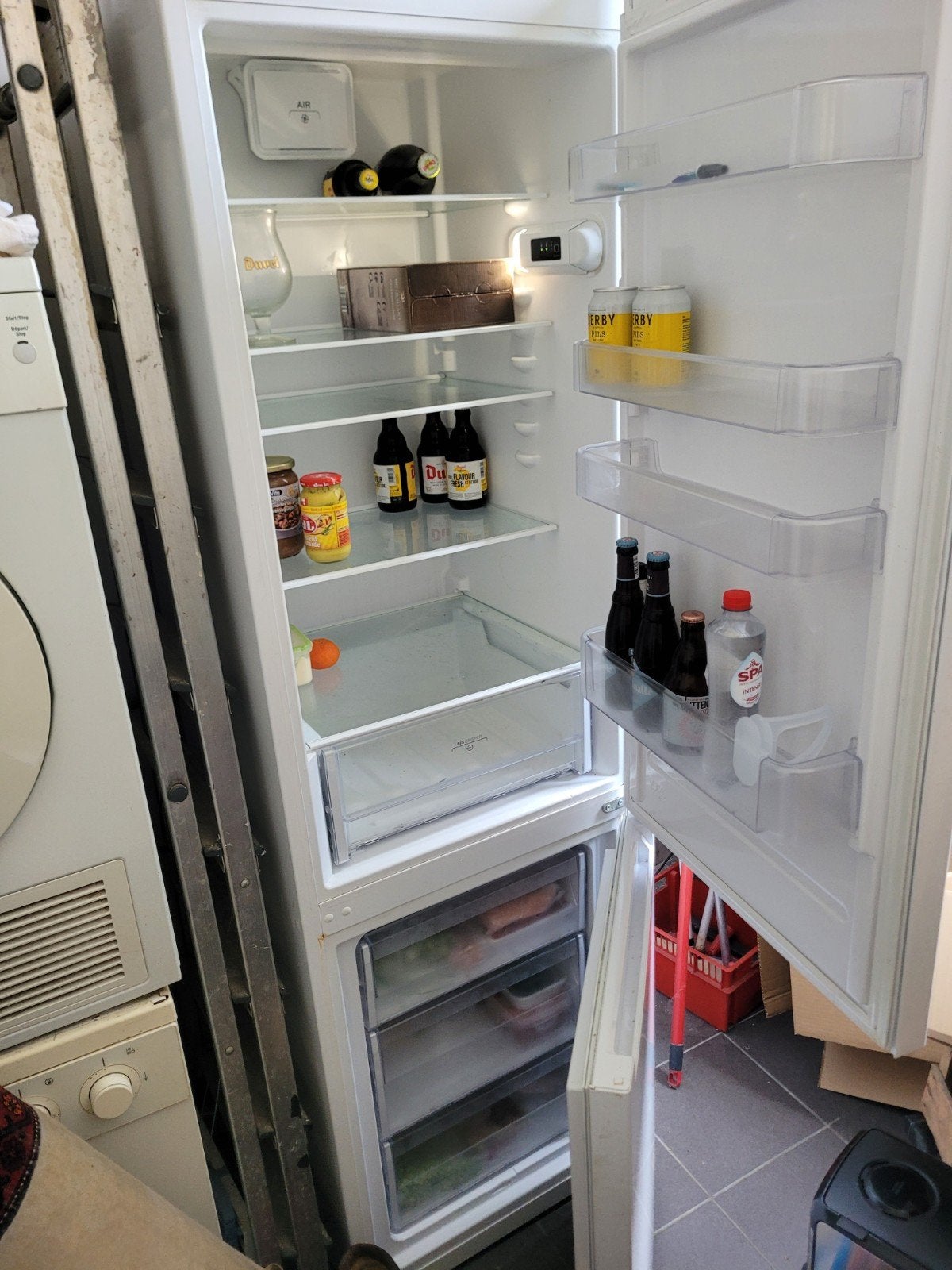 Indesit Combi koelkast/diepvries – A++, Ophalen, 200 liter of meer, Met aparte vriezer, 160 cm of meer