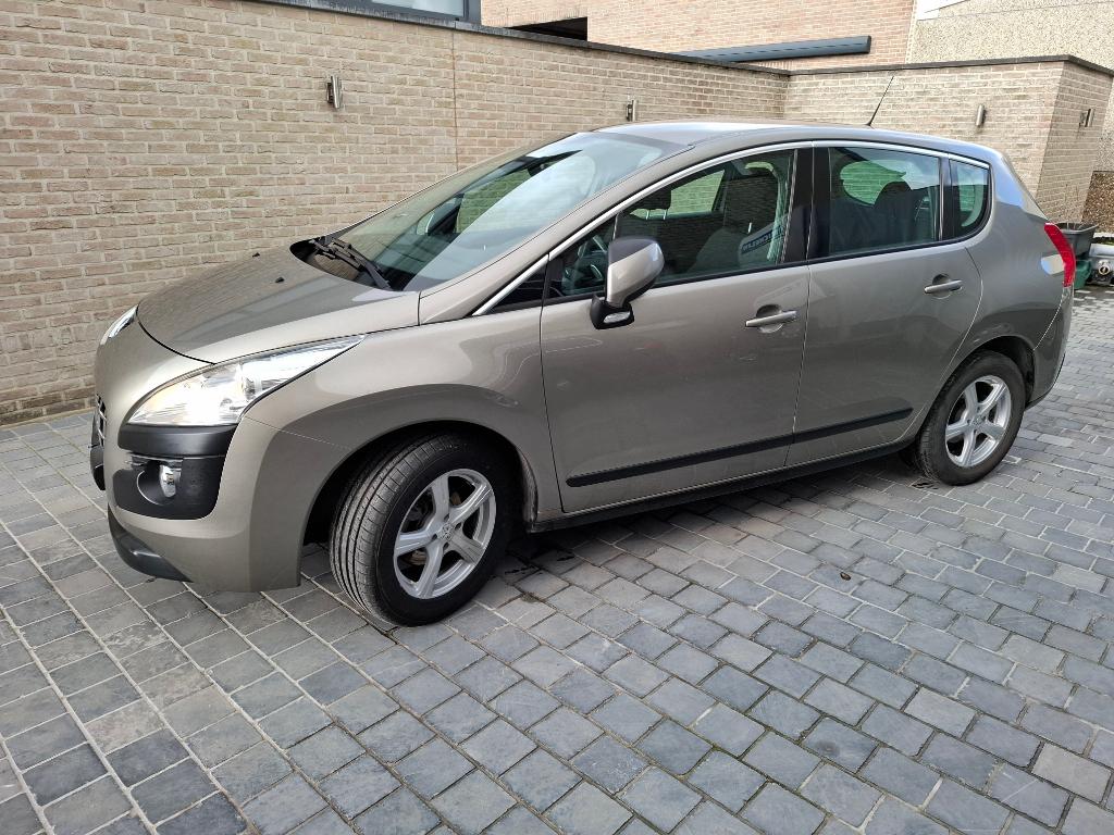 Peugeot 3008 avec 88000 kilomètres, Autos, Achat, Diesel, Automatique, Particulier