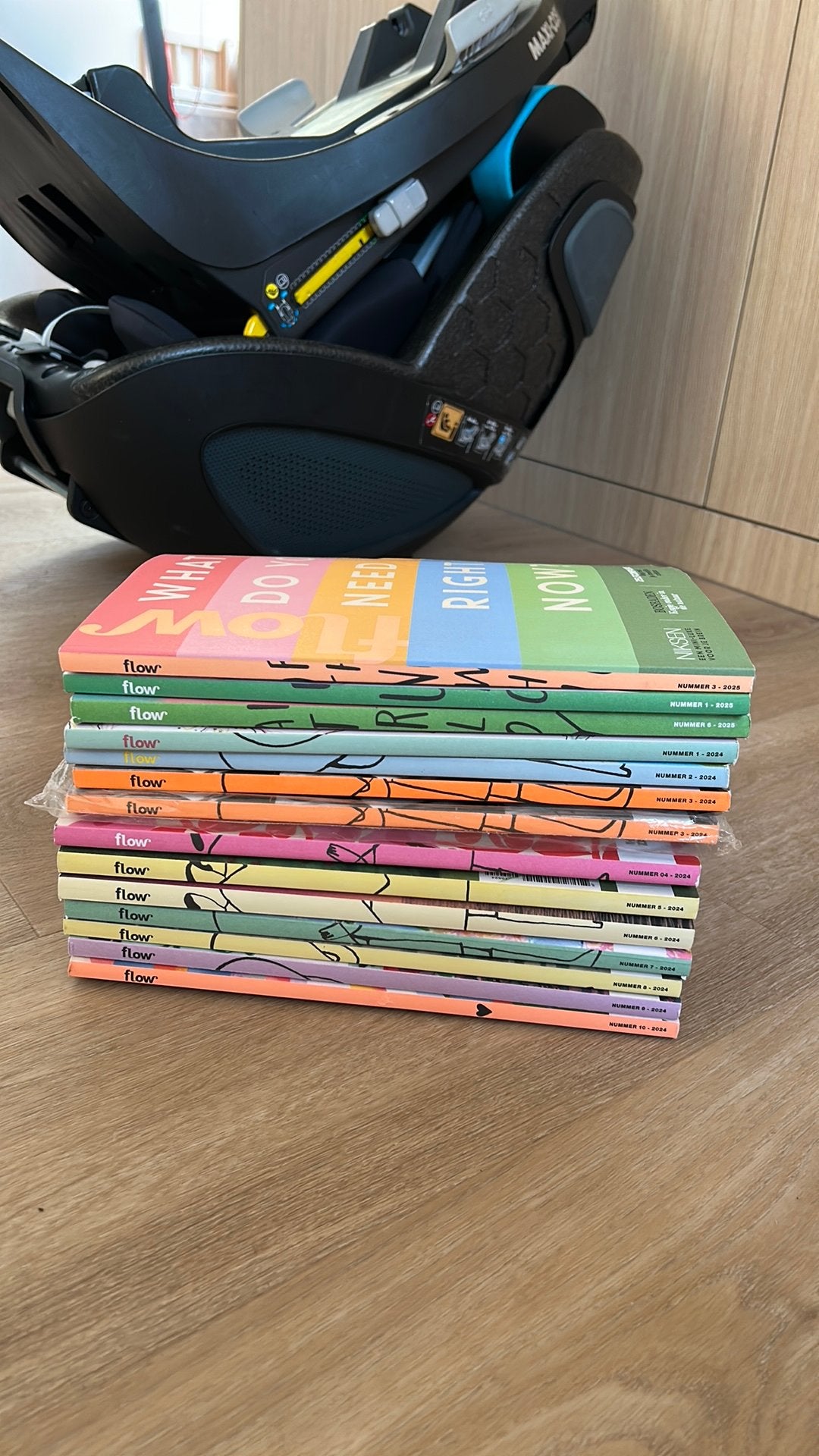 Koopje! Flow magazines 2024 + 2025, Livres, Journaux & Revues, Enlèvement, Comme neuf