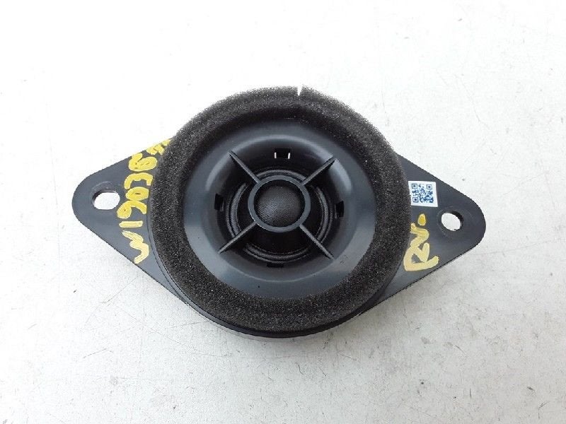 HAUT PARLEUR / ENCEINTE Subaru XV (GT / GX) (01-2017/-), Utilisé, Subaru