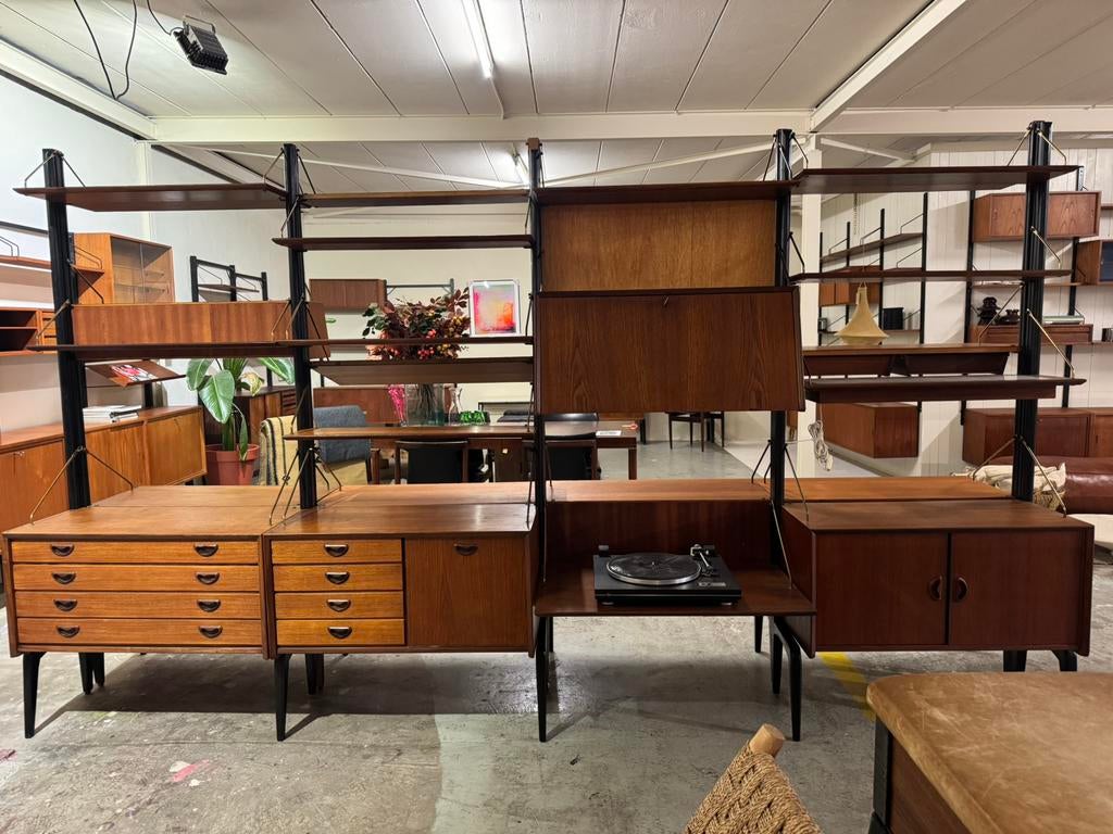 Louis van Teeffelen voor WeBe vintage modulair wandsysteem, Antiek en Kunst, Ophalen of Verzenden