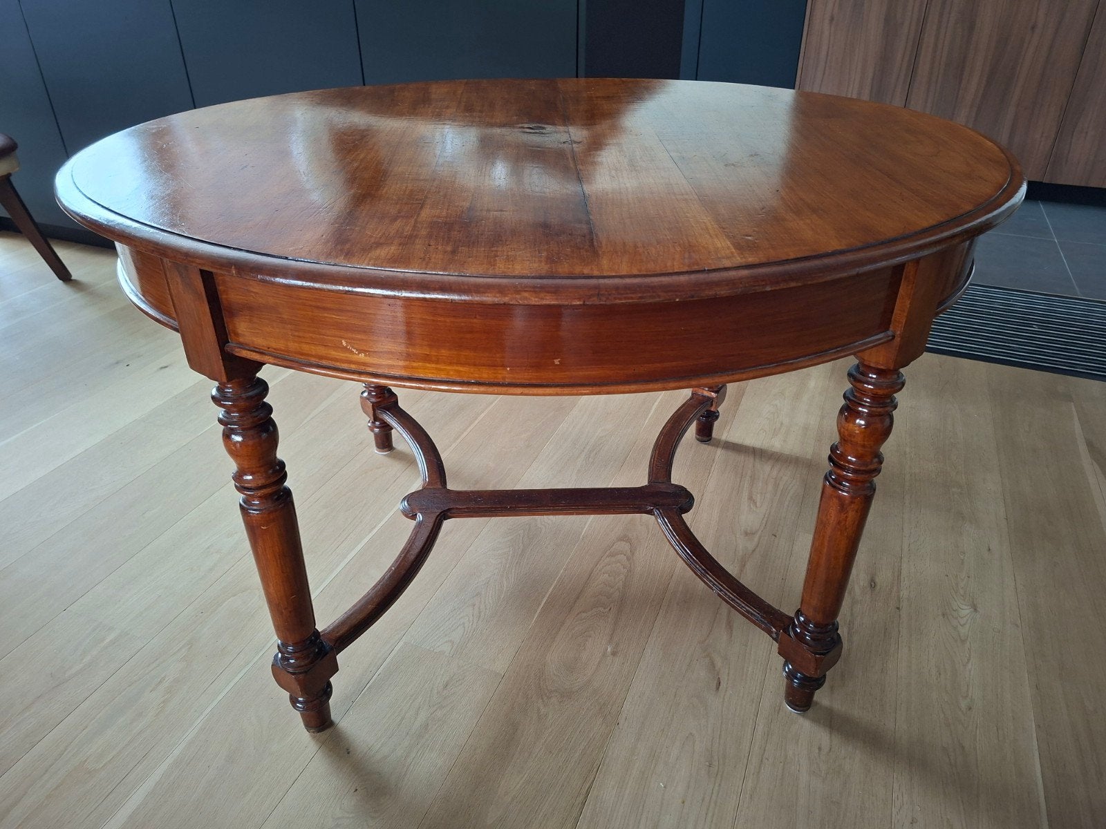 antieke mahonie ovale eettafel, Ophalen
