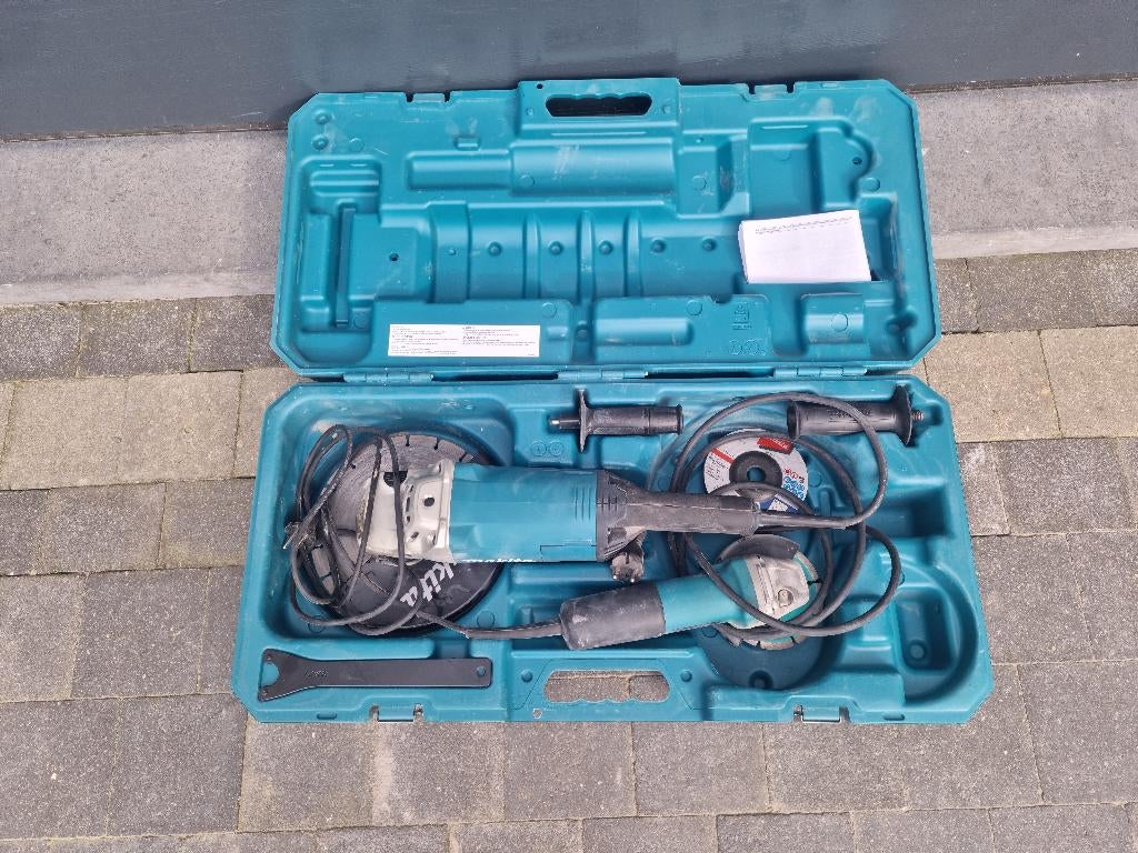 Pack meuleuses d’angle Makita–GA9060 230mm + 9558HNRG 125mm, Bricolage & Construction, Outillage | Meuleuses, Enlèvement, Comme neuf