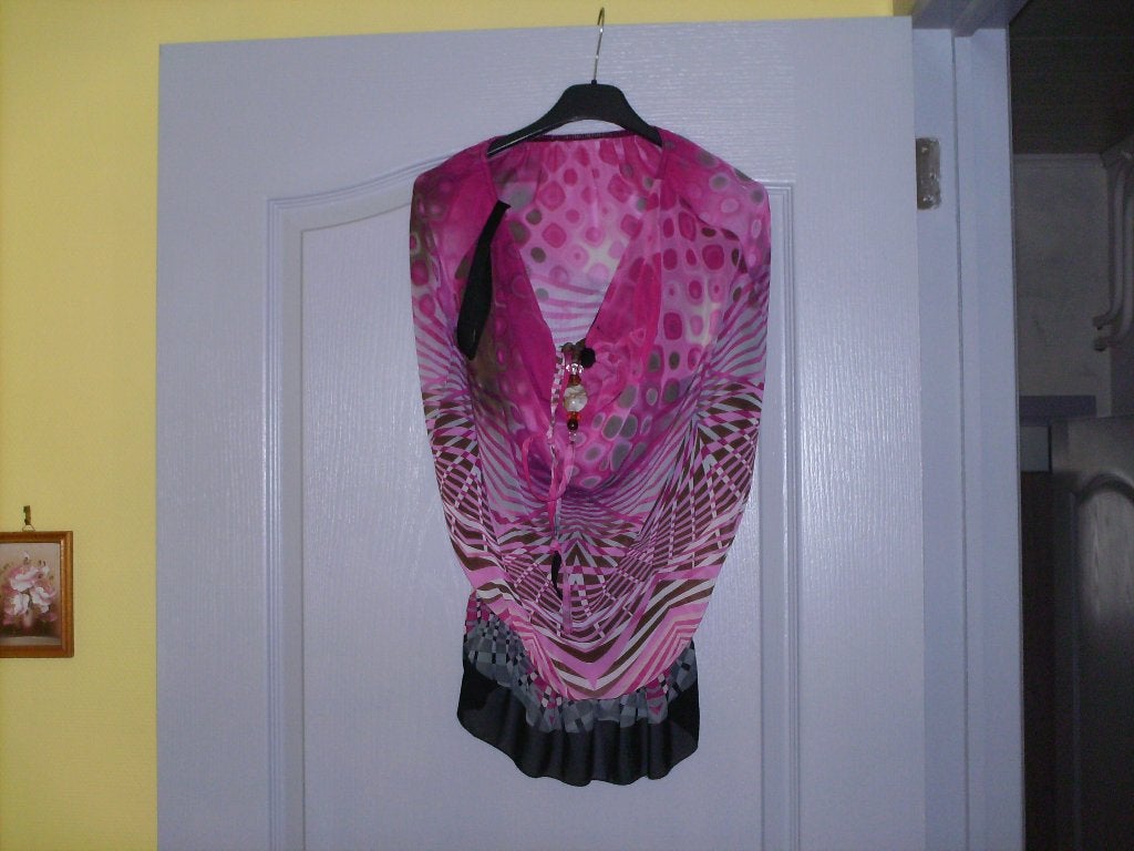 a vendre blouse tunique pour dame, Vêtements | Femmes, Blouses & Tuniques, Enlèvement ou Envoi, Comme neuf, Autres couleurs