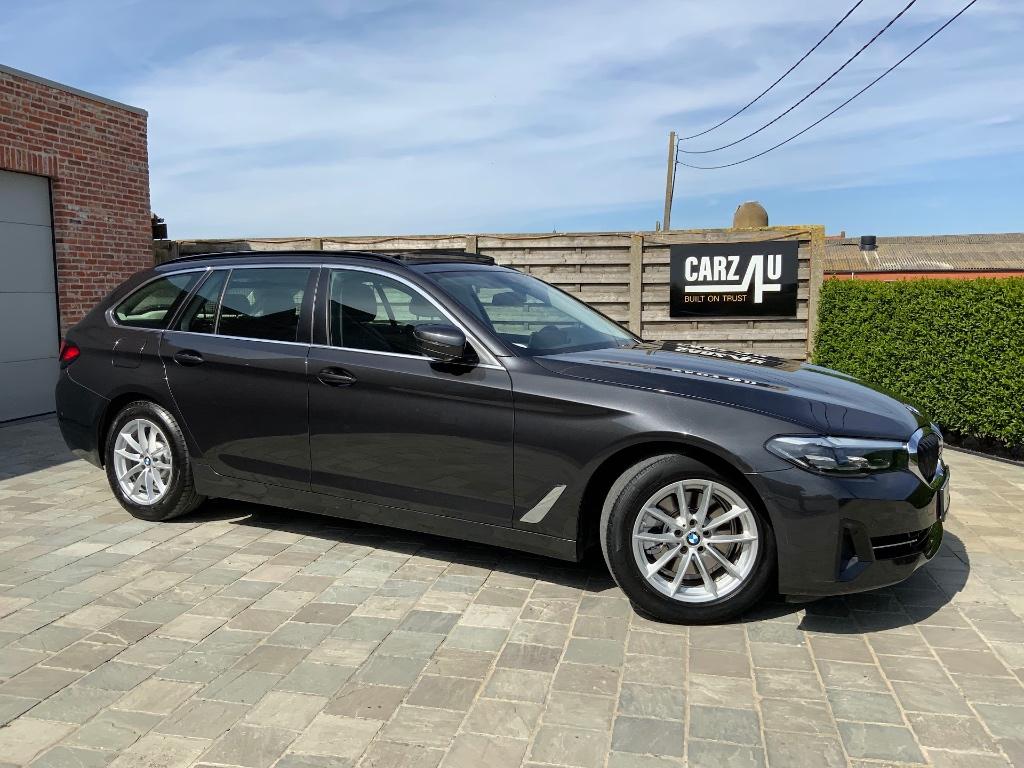 BMW 520 Touring Benz/Elek nieuwstaat met  80.000 km GARANTIE, Auto's, BMW, Automaat, 1998 cc, Achterwielaandrijving, https://public.car-pass.be/vhr/e46cfb04-7178-4ef7-b1df-f462a6ef19e7