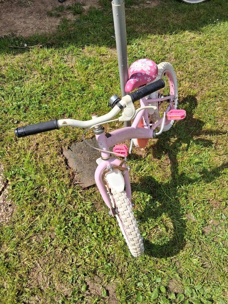 16/2.125 meisjes fiets, Ophalen
