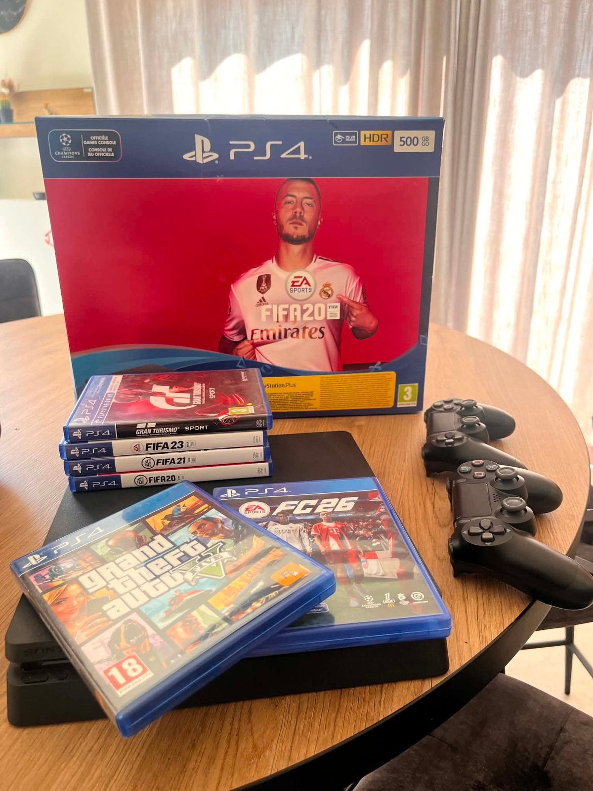 Ps4 500 GB met spellen zoals GTA5 en Fc26, Ophalen of Verzenden, Gebruikt