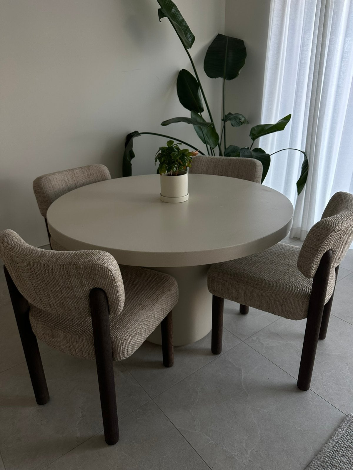 Ronde eettafel Ø120 in mortex-look, Huis en Inrichting, Ophalen, Zo goed als nieuw