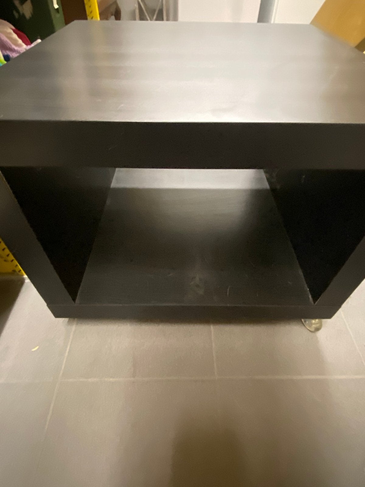 Tafeltje op wielen, Ophalen, Minder dan 45 cm, Gebruikt, Vierkant
