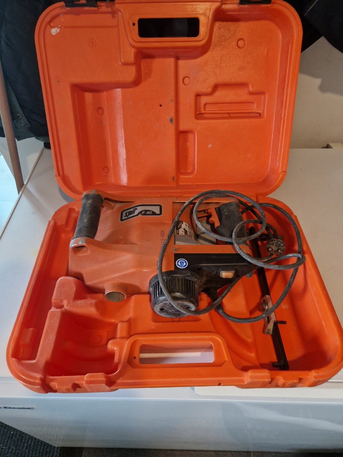 spit f40 muurfrees, Doe-het-zelf en Bouw, Ophalen, Gebruikt, Muurfrees, Spit