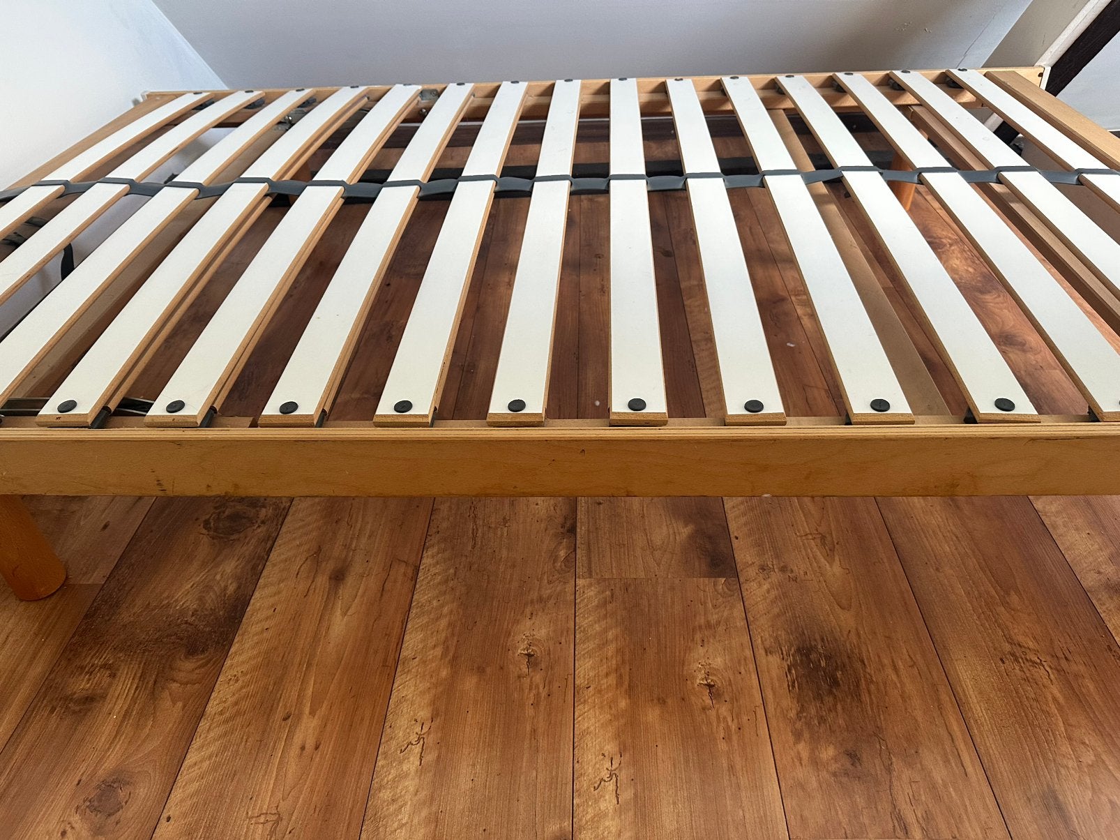 Lattenbodem twijfelaar op poten, Huis en Inrichting, Slaapkamer | Bedden, Ophalen, Gebruikt, Twijfelaar, 120 cm