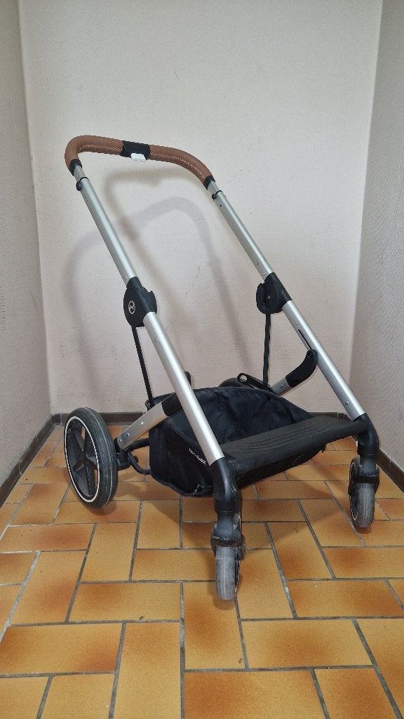 pousette Cybex Balios complète et comme neuf, Autres marques, Enlèvement ou Envoi, Pneus, Poussette combi