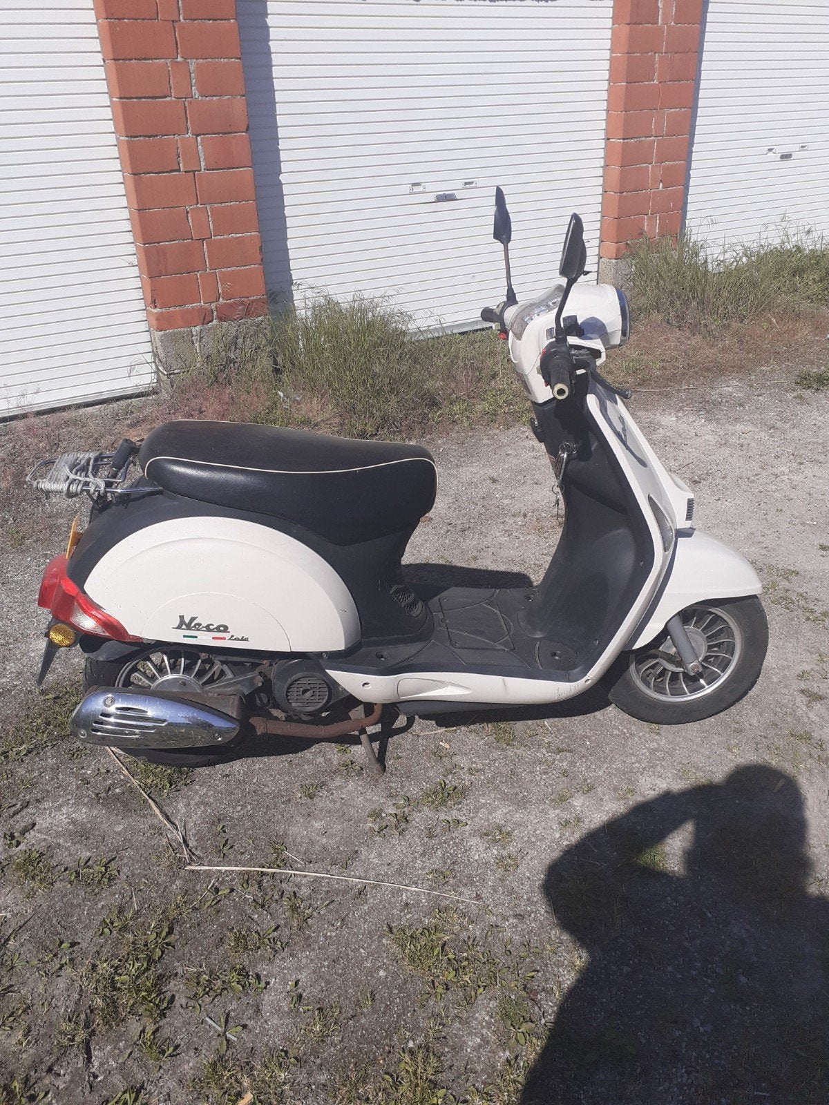 een scooter neco lola start niet met papieren, Ophalen, Gebruikt, Klasse A (25 km/u), 49 cc