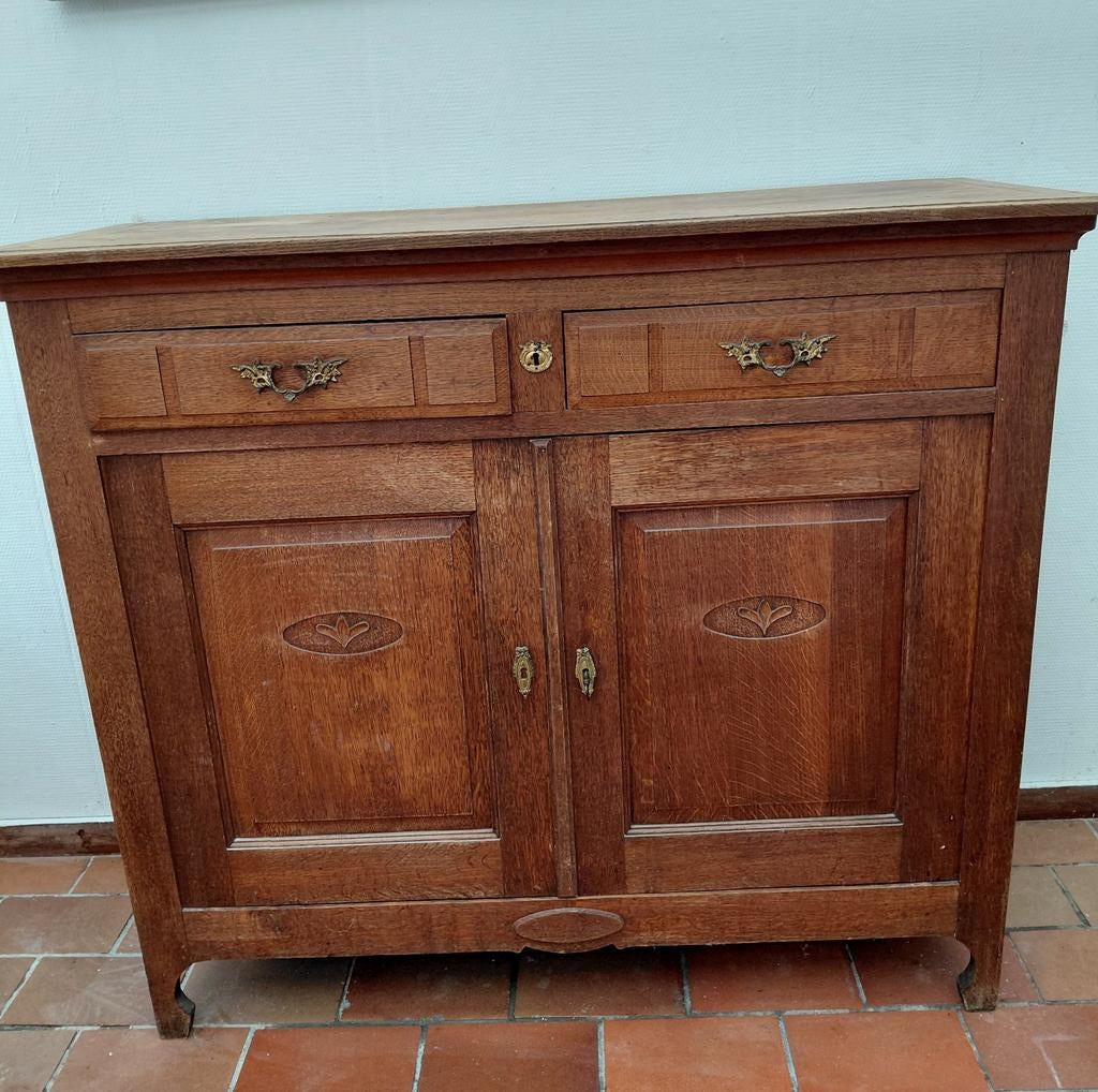 Buffet ancien en chêne, Enlèvement, Chêne