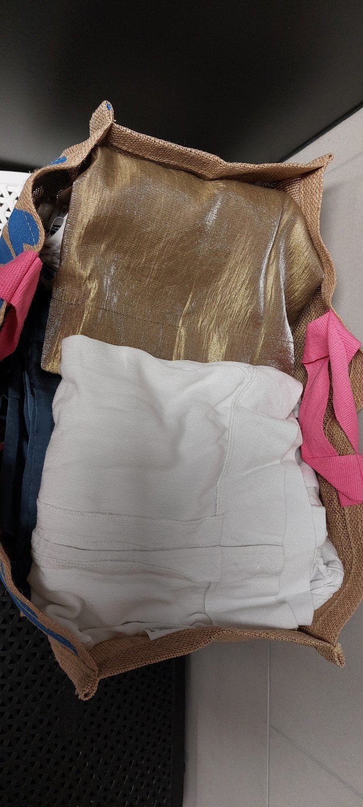 Dameskleding   GERESERVEERD, Kleding | Dames, Dames-kledingpakketten, Ophalen