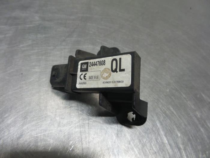 Module gonflage pneus d'un Opel Vectra (Vectra C 02-), -, Opel, Utilisé, -