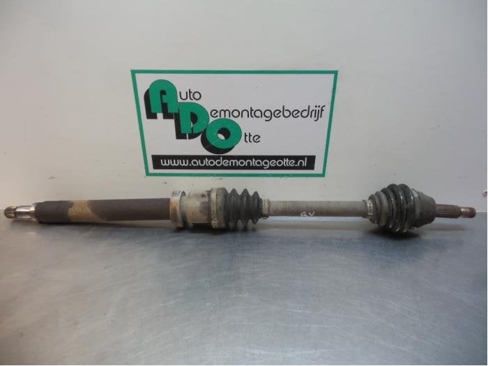 Arbre de transmission avant droit d'un Ford Fiesta (Fiesta 0, -, 3 mois de garantie, -, -