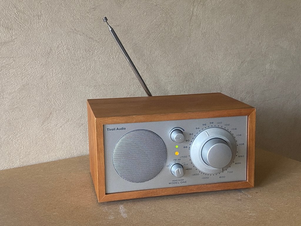 Tivoli Audio radio Model One, Ophalen of Verzenden, Gebruikt, Radio
