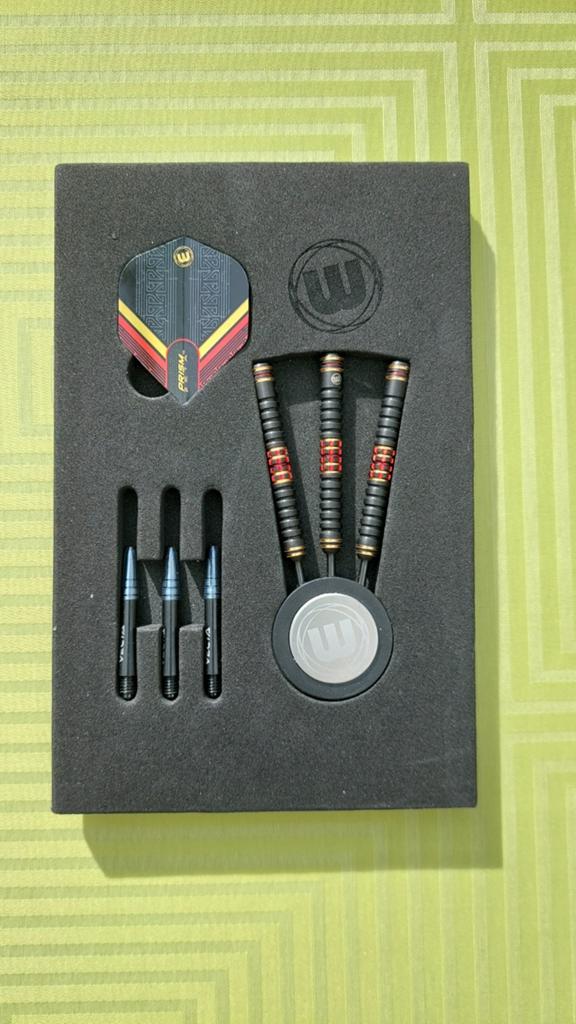 Winmau dartpijlen Valhalla 24gr, Ophalen of Verzenden, Flights