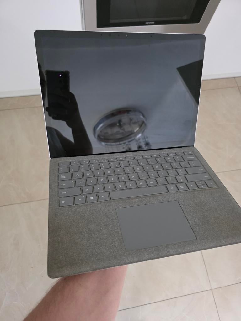 Surface, Computers en Software, Windows Tablets, Ophalen of Verzenden