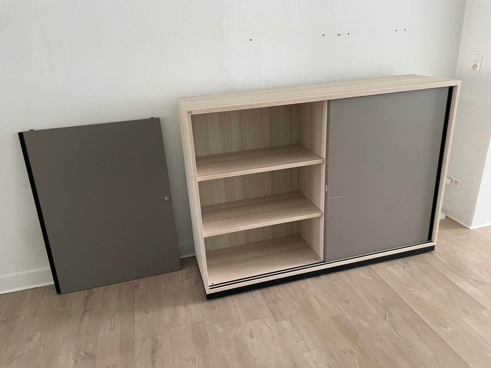 Stevige kast, Ophalen, Gebruikt