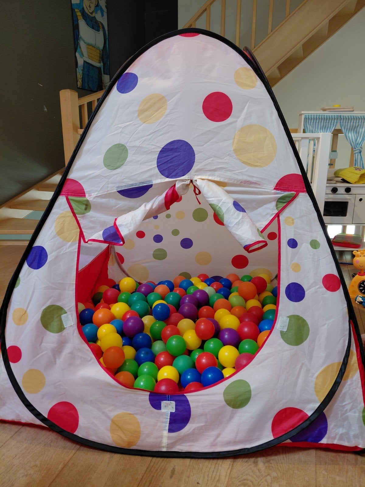 Tentje/ballenbad met heel veel ballen, Ophalen