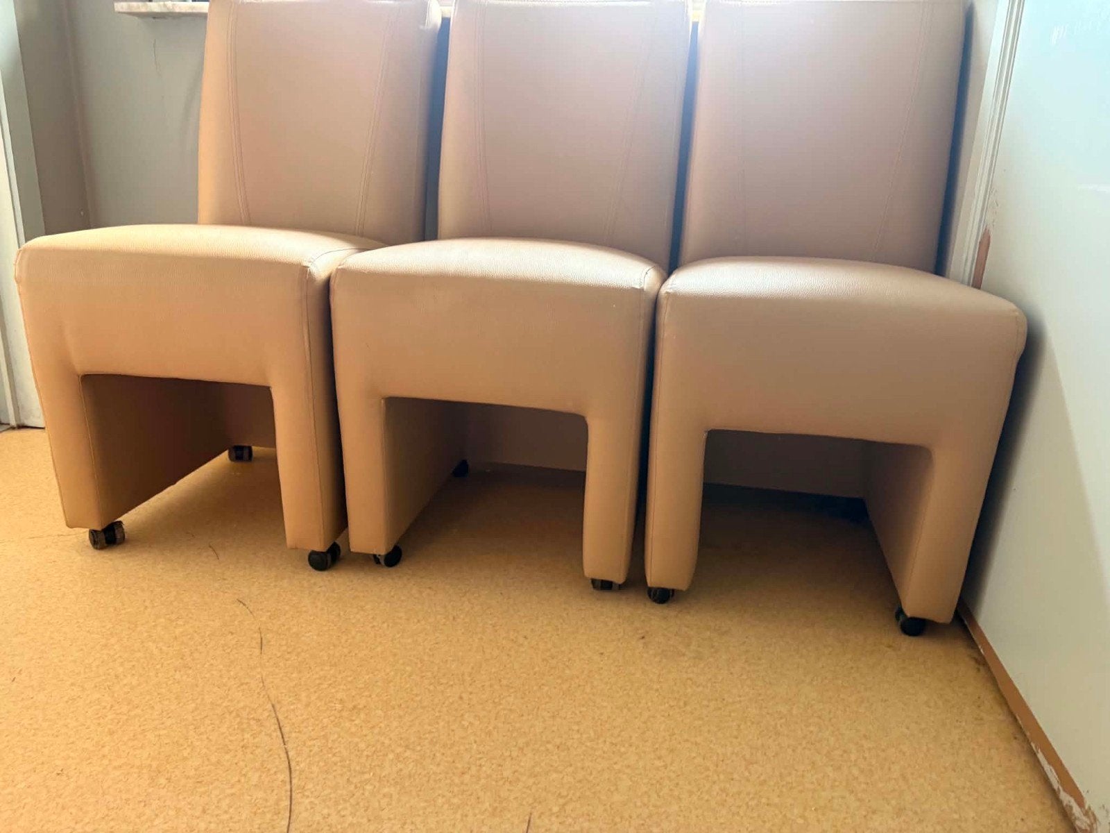 set van 6 eetstoelen te koop in perfecte staat, Huis en Inrichting, Ophalen, Overige materialen, Overige kleuren, Zo goed als nieuw