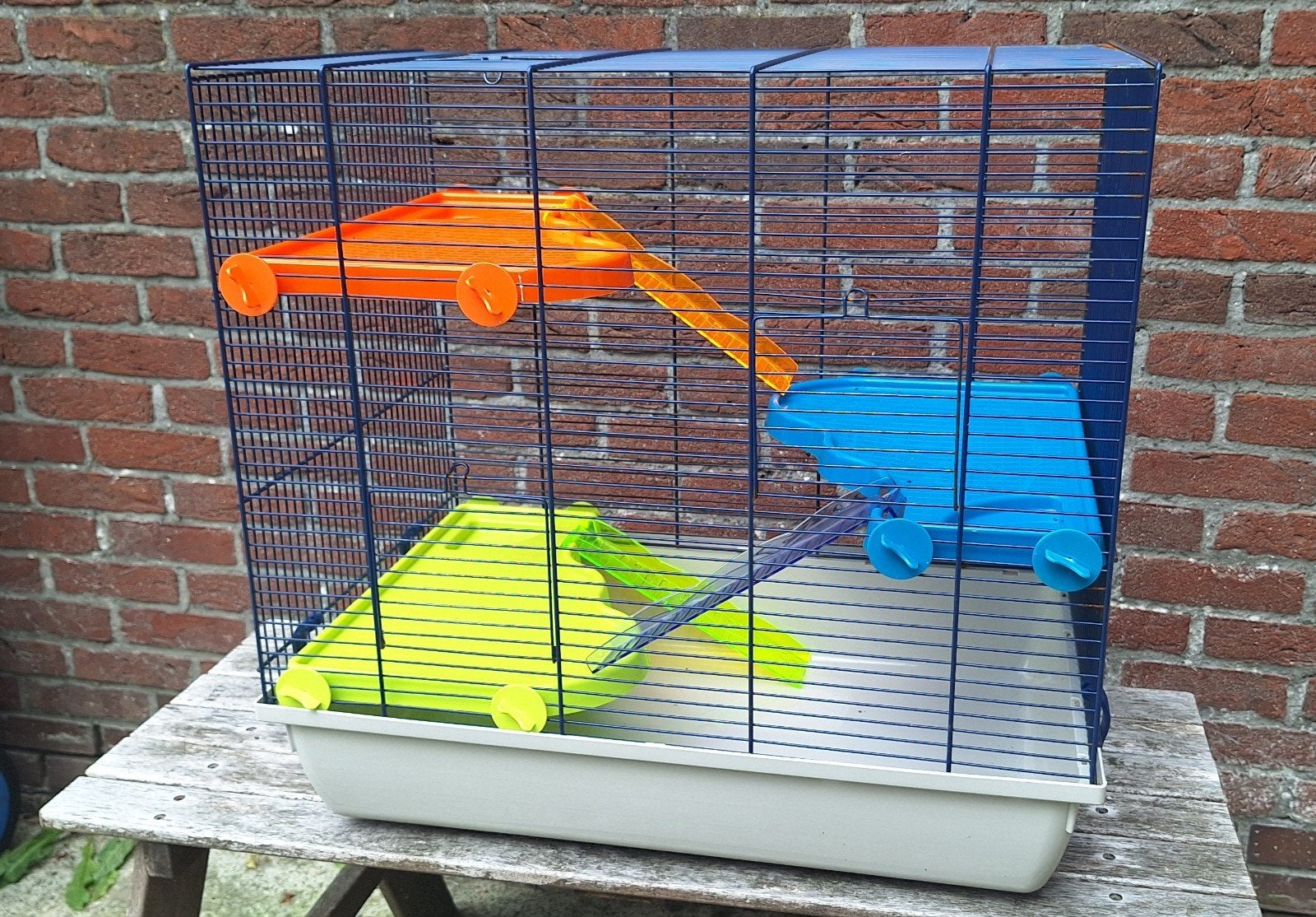 Hamsterkooi, Ophalen