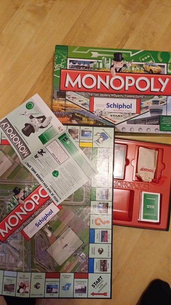 bordspel nieuw Monopoly Schiphol Amsterdam Monopolie, Een of twee spelers, Ophalen of Verzenden, Nieuw, Monopoly