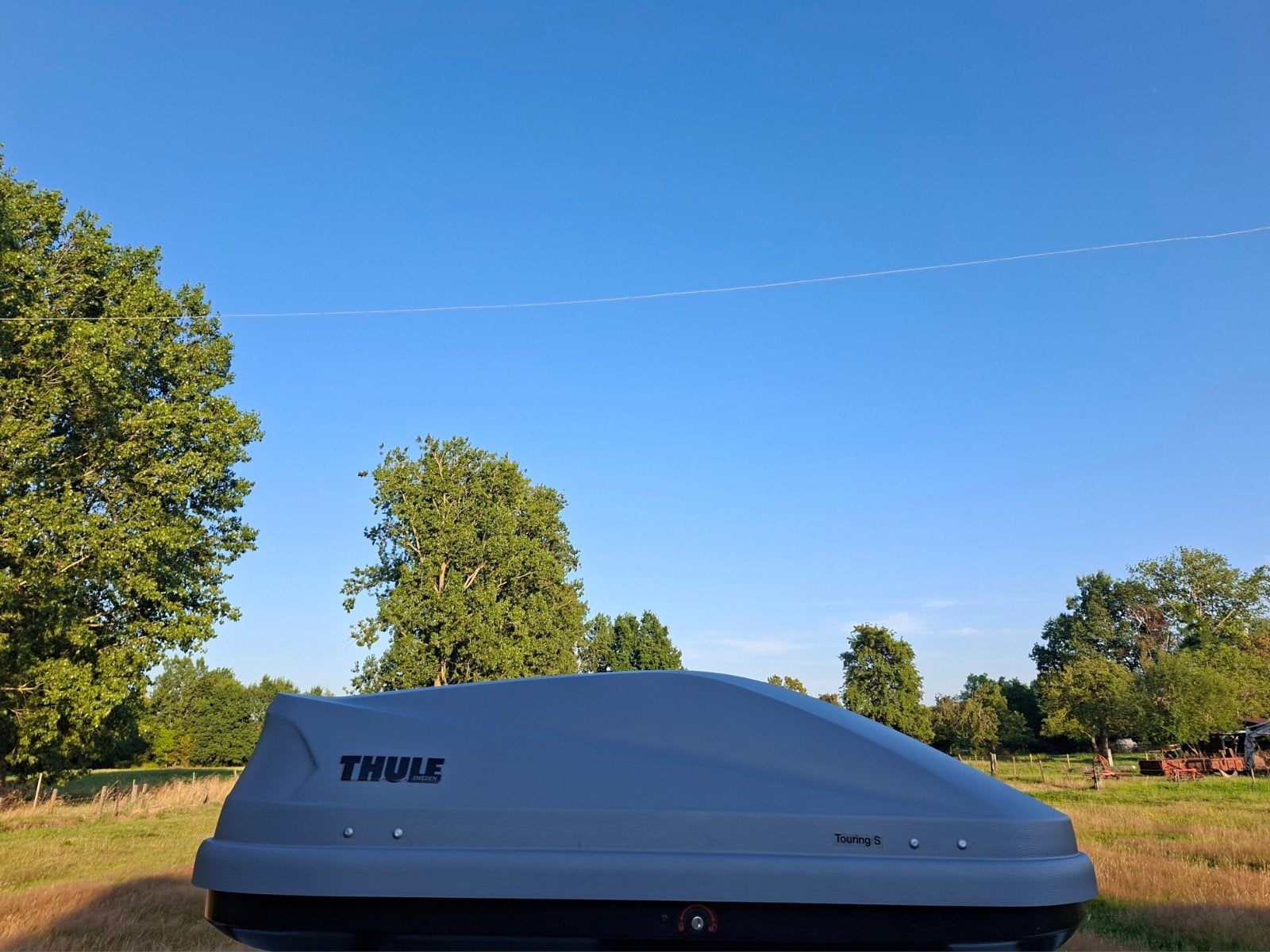 THULE touring 100 s dakkoffer Titan Aeroskin, Ophalen
