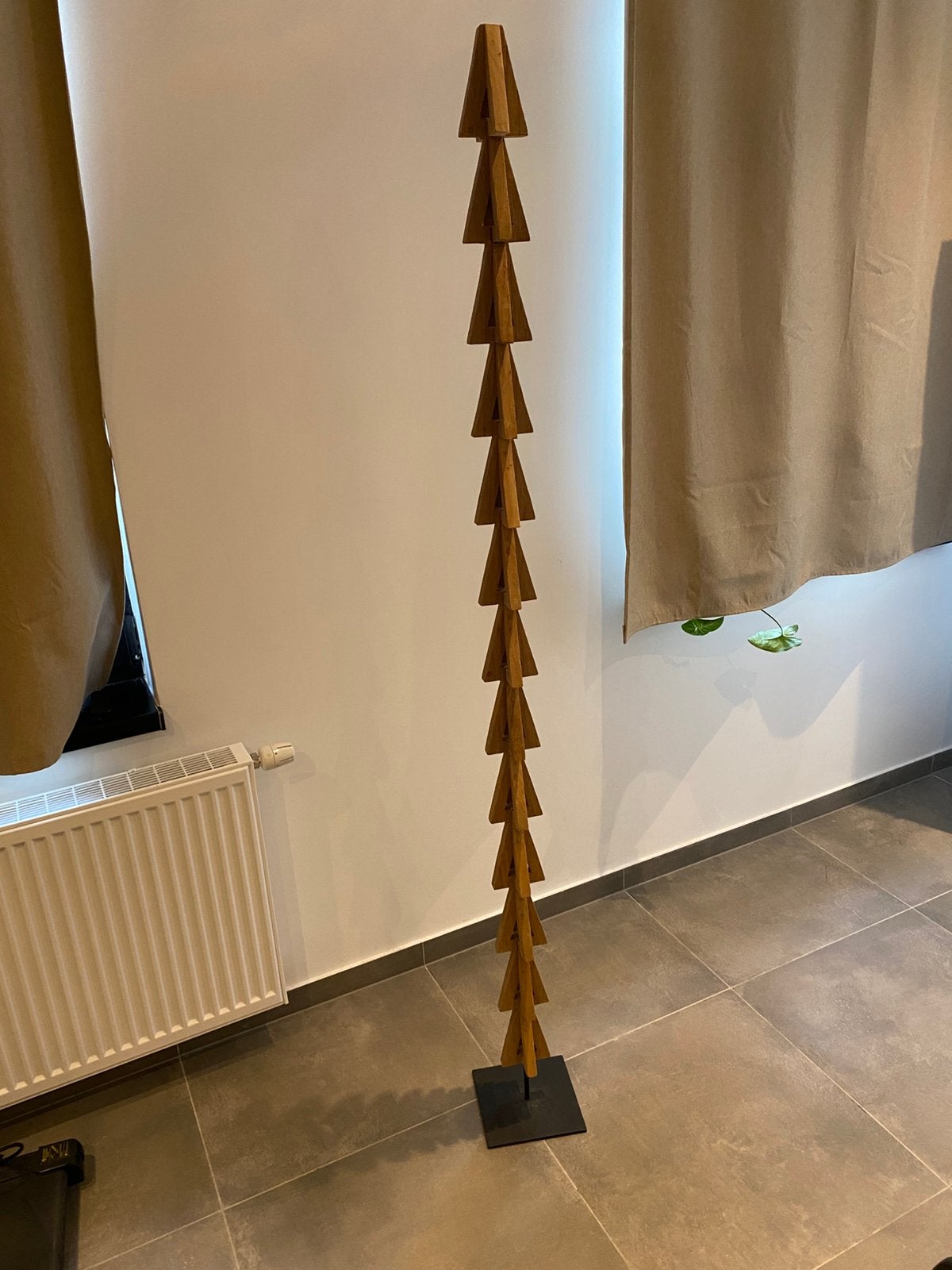 Houten staander, Ophalen, Zo goed als nieuw