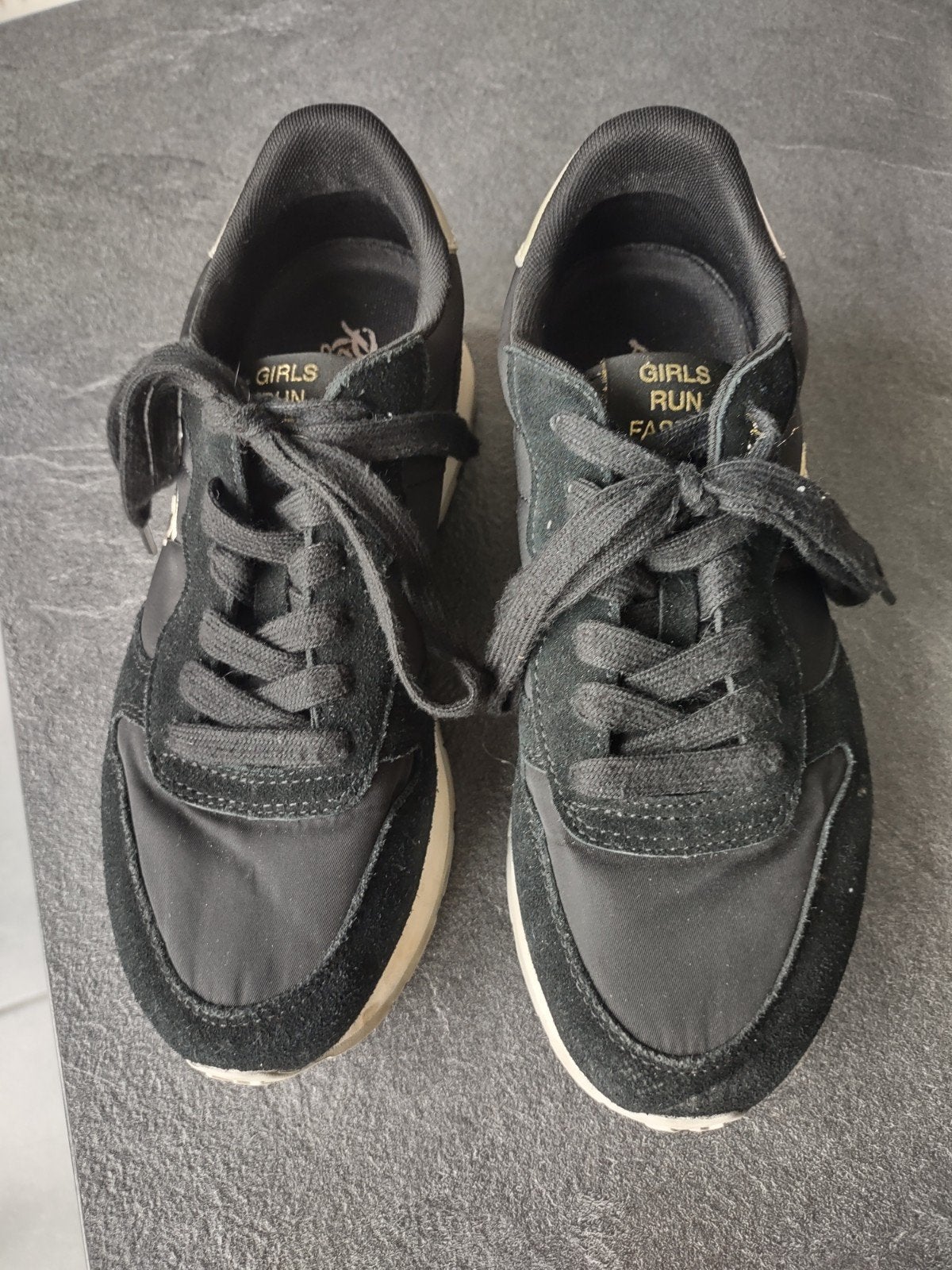 zwarte sneakers - maat 40, Comme neuf, Enlèvement, Chaussures, Fille