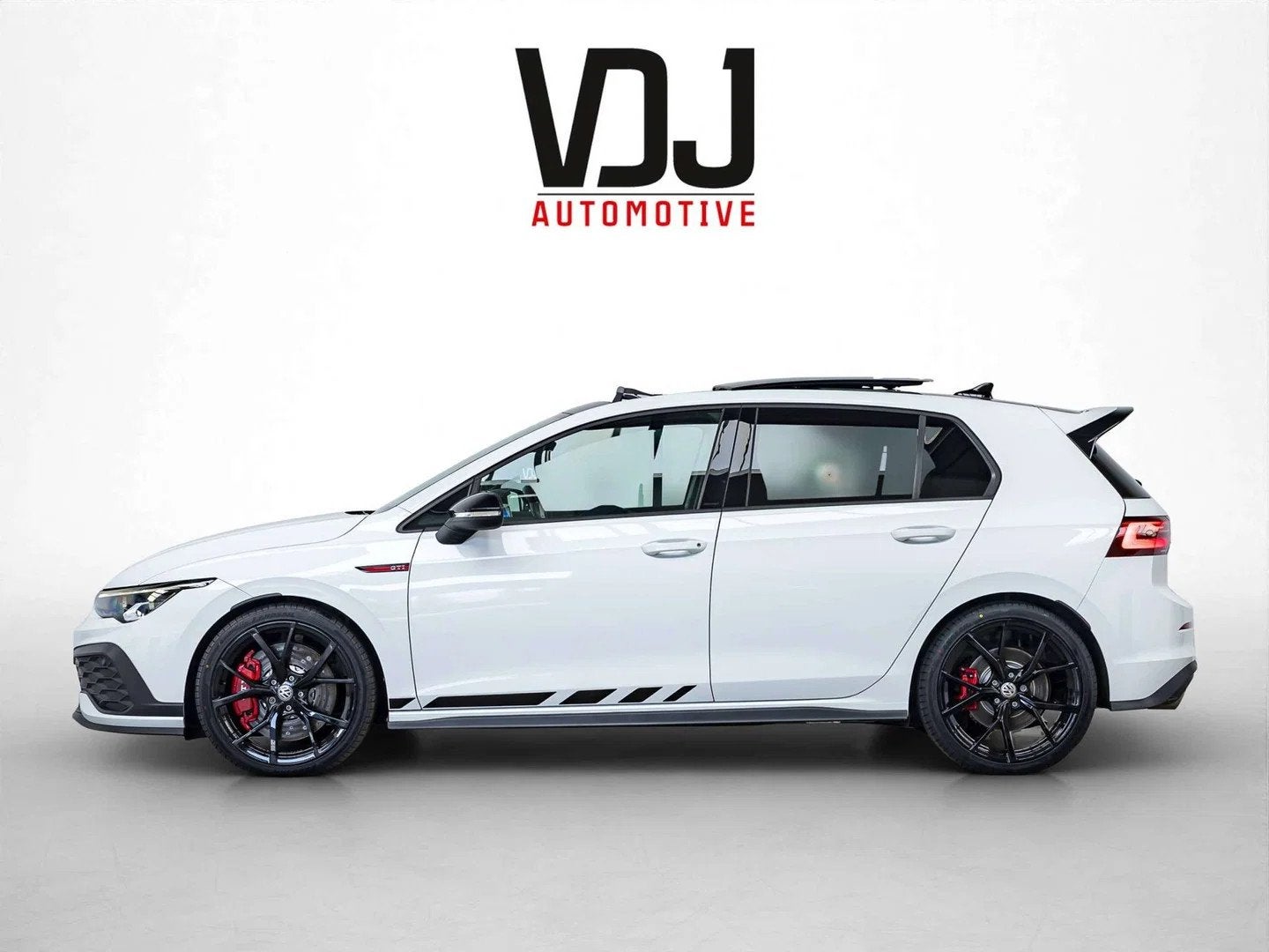 Volkswagen Golf GTI CLUBSPORT|AKRAPOVIC|PANO|IQLIGHTS|HARMAN, Autos, Achat, Entreprise, Alcantara, 5 portes