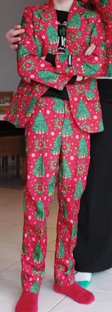 Kerstpak kind M 8-10j Suitmeister, Diversen, Kerst, Zo goed als nieuw, Ophalen of Verzenden