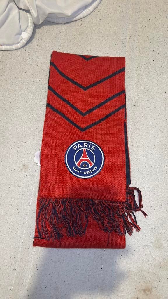 Paris saint germain sjaal, Ophalen, Zo goed als nieuw